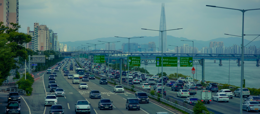 Traffic in Seoul by Dohyuk You on Unsplash