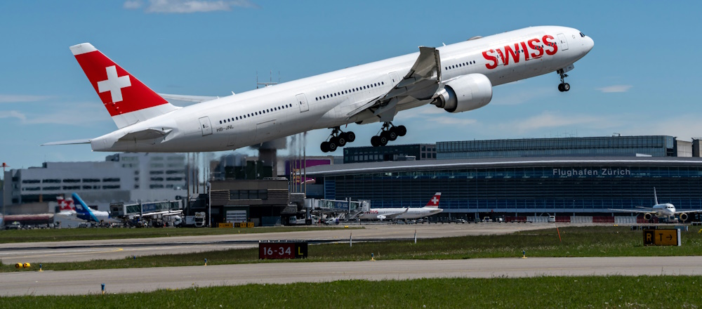 Swiss Air Flight Departing from Zurich Airport by Himmel S