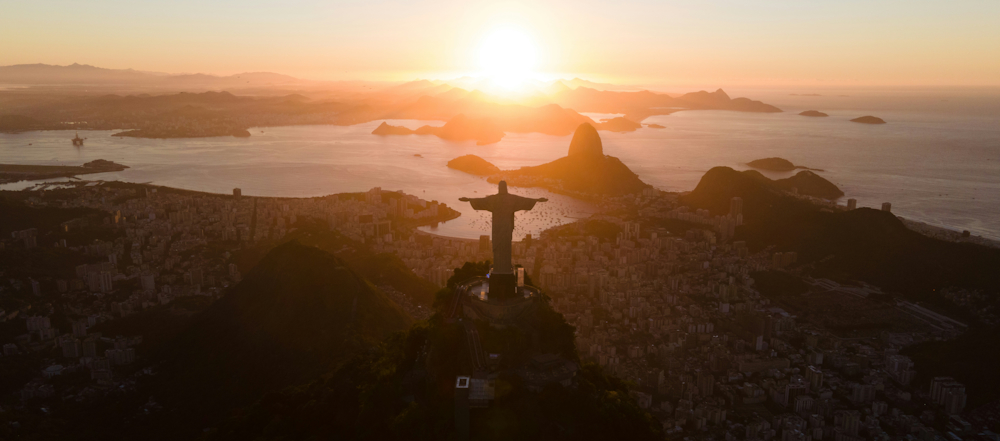Cristo Redentor Overlooking Rio de Janeiro by Wadé on Unsplash