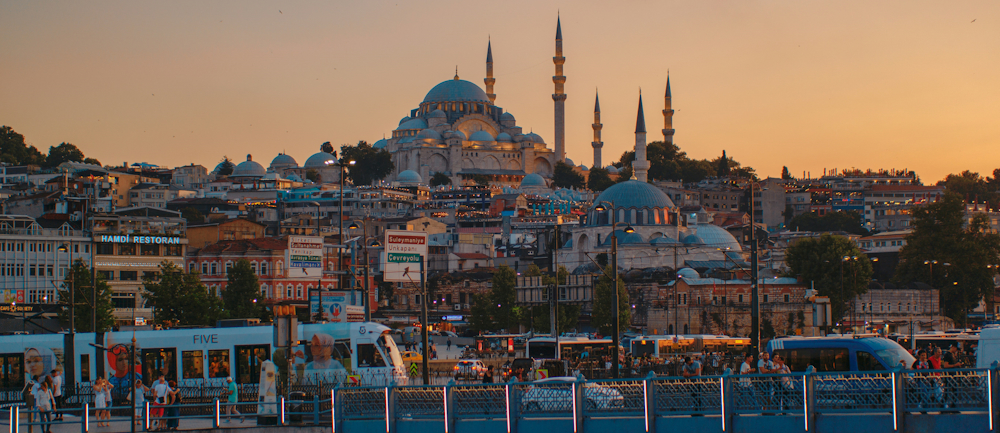 Busy Road in Instanbul by Ibrahim Uzun on Unsplash