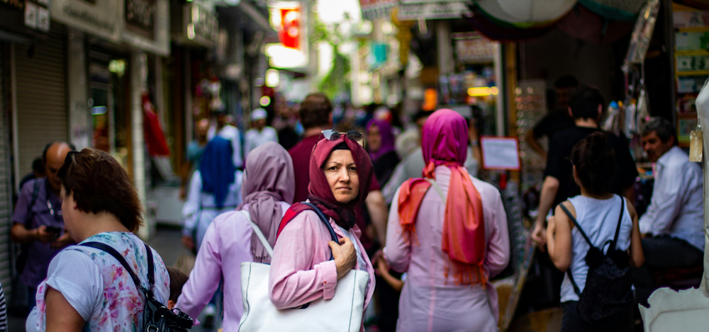 Woman in Istanbul, Turkey, by David Monje on Unsplash