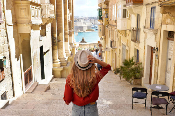 expat exploration